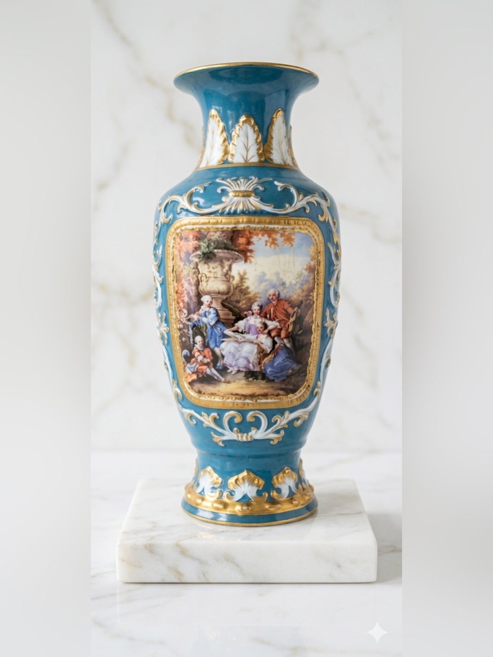 Beautiful Large Vintage Dresden Germany Vase